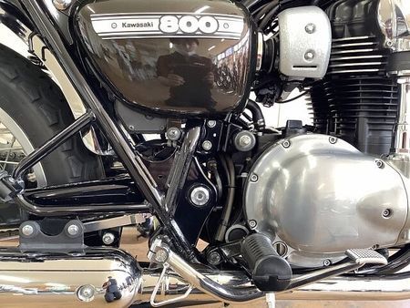 カワサキ W800 W800 ファイナルエディション グラブバー クランプバー インジェクション EJ800A 24