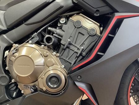ホンダ CBR650R CBR650R STRIKER製ガードスライダー グリップヒーター USB電源 ヘルメット 18