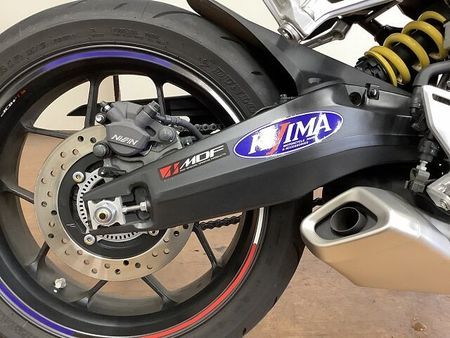 ホンダ CBR650R CBR650R STRIKER製ガードスライダー グリップヒーター USB電源 ヘルメット 24