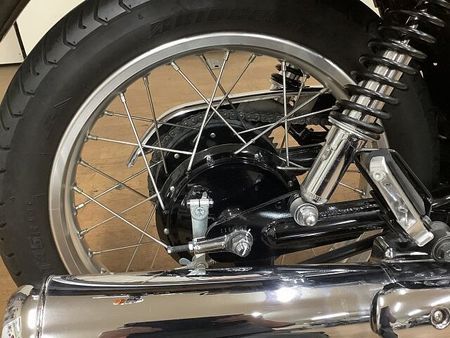 ヤマハ SR400 SR400 Final Edition ローシート パフォーマンスダンパー エンジンガード 28