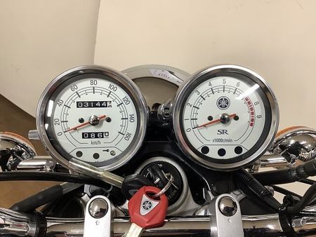 ヤマハ SR400 SR400 Final Edition ローシート パフォーマンスダンパー エンジンガード 10