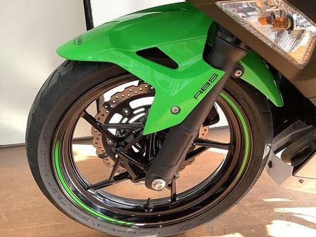 カワサキ ニンジャ 400 Ninja400 エンジンスライダー USB電源 インジェクション EX400G型 202 33