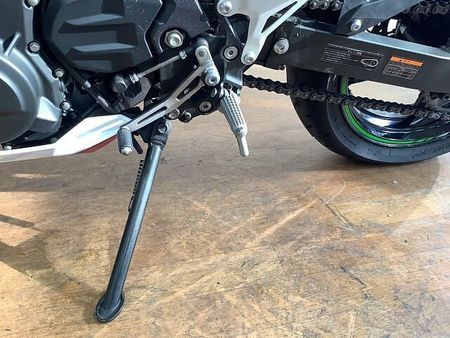 カワサキ ニンジャ 400 Ninja400 エンジンスライダー USB電源 インジェクション EX400G型 202 38