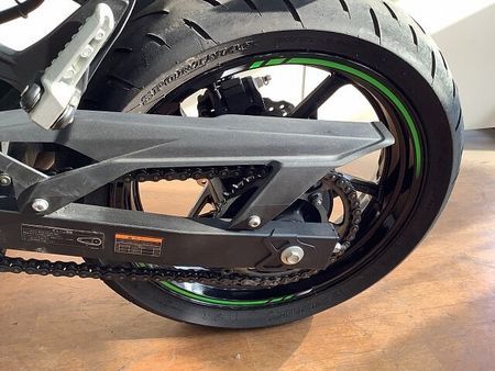 カワサキ ニンジャ 400 Ninja400 エンジンスライダー USB電源 インジェクション EX400G型 202 40