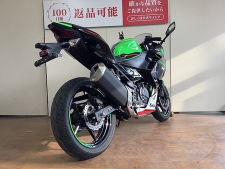 カワサキ ニンジャ 400 Ninja400 エンジンスライダー USB電源 インジェクション EX400G型 202 6