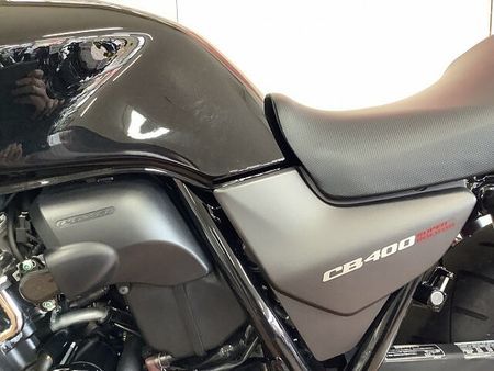 ホンダ CB400スーパーボルドール CB400スーパーボルドール ABS Eパッケージ リアキャリア ミツバ製ドライブレコーダ 36
