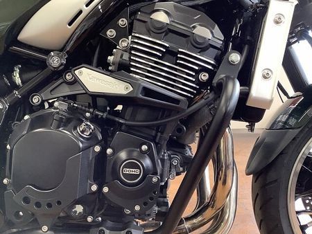 カワサキ Z900RS Z900RS イエローボールエディション グリップヒーター エンジンガード マフラースライ 18