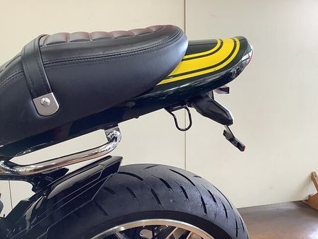 カワサキ Z900RS Z900RS イエローボールエディション グリップヒーター エンジンガード マフラースライ 35