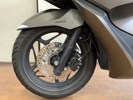 ホンダ PCX125 PCX トップケース ドリンクホルダー インジェクション JK05型 2023年モデル 24