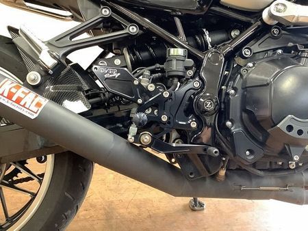 カワサキ Z900RS Z900RS オーバーレーシング製サブフレーム ビキニカウル デイトナ製USB電源 ステッ 21