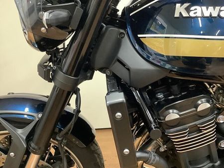 カワサキ Z900RS Z900RS リアキャリア オーバーレーシング製ステップ デイトナ製USB電源 ステーター 25