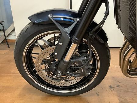 カワサキ Z900RS Z900RS リアキャリア オーバーレーシング製ステップ デイトナ製USB電源 ステーター 26