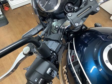 カワサキ Z900RS Z900RS リアキャリア オーバーレーシング製ステップ デイトナ製USB電源 ステーター 34