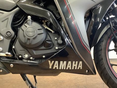 ヤマハ YZF-R3 YZF-R3 グラブバー グリップヒーター マルチバー ヘルメットロック デイトナ製USB 17