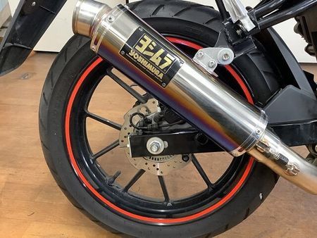 スズキ GSX-R125 GSX-R125 ABS ヨシムラ製マフラー ヘルメットロック リアキャリア インジェクシ 19