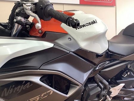 カワサキ ニンジャ 650 Ninja650 トップケース リアキャリア インジェクション ER650S 2023年モ 32