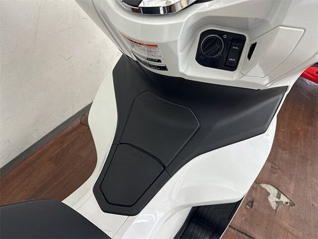 ホンダ PCX125 PCX 2023年モデル パールジャスミンホワイト 31