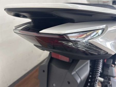 ホンダ PCX125 PCX 2023年モデル パールジャスミンホワイト 40