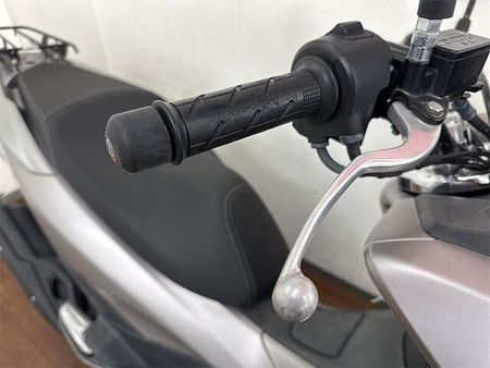 ホンダ PCX150 【マル得】【スピード納車】PCX150 リアキャリア 純正キー2本有り 21