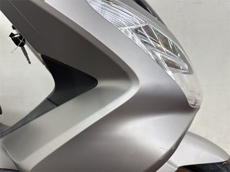 ホンダ PCX150 【マル得】【スピード納車】PCX150 リアキャリア 純正キー2本有り 23