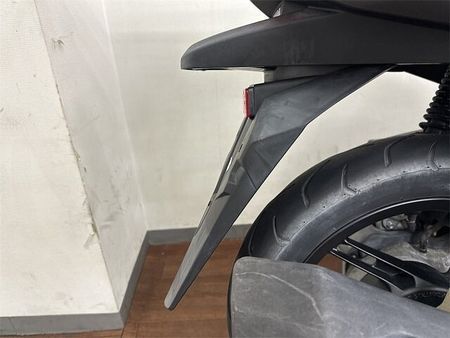 ホンダ PCX150 【マル得】【スピード納車】PCX150 リアキャリア 純正キー2本有り 37