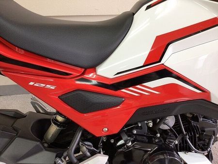 ホンダ グロム グロム 2020年モデル!/ストライカーマフラー装備 23