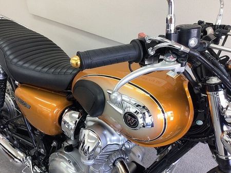 カワサキ W800 W800 2011年モデル!/デイトナ製グリップヒーター/スクリーン/エンジンガード!! 16