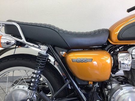 カワサキ W800 W800 2011年モデル!/デイトナ製グリップヒーター/スクリーン/エンジンガード!! 25