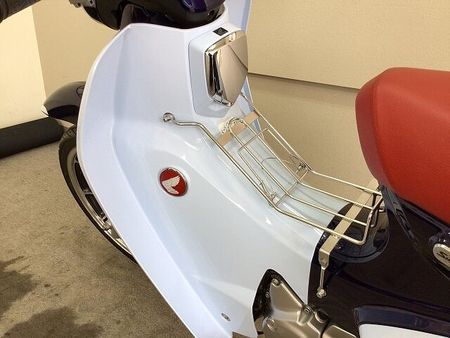 ホンダ スーパーカブC125 スーパーカブC125 2019年モデル!/社外トップケース装備!/社外センターキャリア装備 38