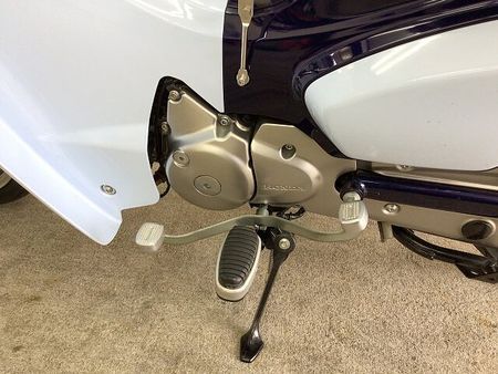 ホンダ スーパーカブC125 スーパーカブC125 2019年モデル!/社外トップケース装備!/社外センターキャリア装備 39