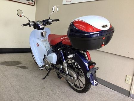 ホンダ スーパーカブC125 スーパーカブC125 2019年モデル!/社外トップケース装備!/社外センターキャリア装備 6