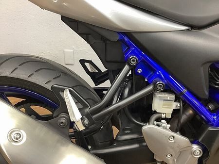 スズキ SV650 【マル得】SV650 ABS装備 USB電源 ヘルメットホルダー装備 37