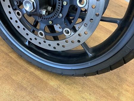 ホンダ CB400スーパーフォア CB400スーパーフォア 2019年モデル センタースタンド エンジンガード装備 26