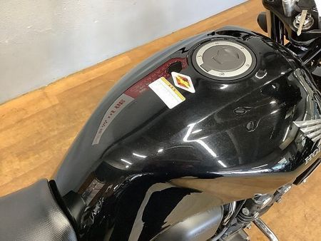 ホンダ CB400スーパーフォア CB400スーパーフォア 2019年モデル センタースタンド エンジンガード装備 34