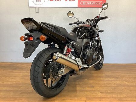 ホンダ CB400スーパーフォア CB400スーパーフォア 2019年モデル センタースタンド エンジンガード装備 6