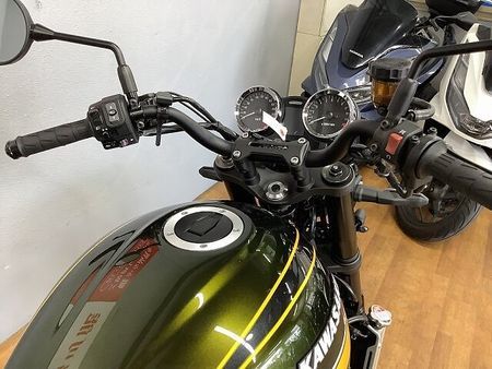 カワサキ Z900RS Z900RS 2021年モデル ドライブレコーダー エンジンスライダー装備 ハンドルカスタ 14