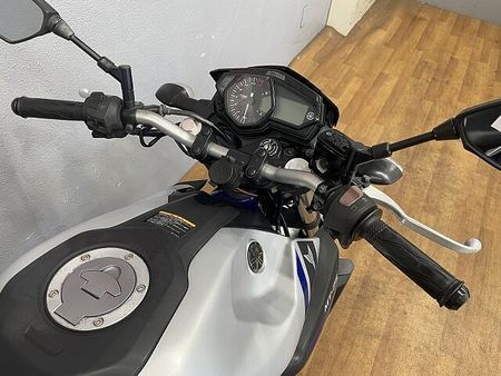 ヤマハ MT-25 MT-25 2016年モデル エンジンスライダー・PRUNUSスリップオンマフラー装備! 18