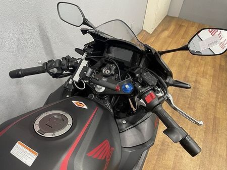 ホンダ CBR400R CBR400R 2019年モデル マルチバー・アクラポビッチスリップオンマフラー装備! 21