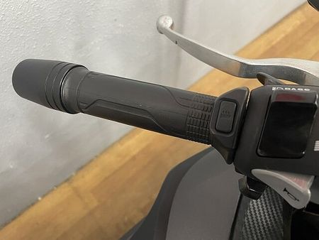 ホンダ CBR400R CBR400R 2019年モデル マルチバー・アクラポビッチスリップオンマフラー装備! 23