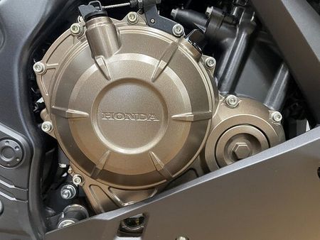 ホンダ CBR400R CBR400R 2019年モデル マルチバー・アクラポビッチスリップオンマフラー装備! 37