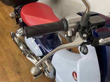 ホンダ スーパーカブC125 スーパーカブC125 2018年モデル リアボックス装備! 21