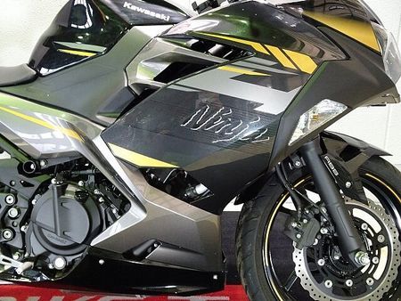 カワサキ ニンジャ 400 【マル得】Ninja 400(ニンジャ400) ABS/2022年モデル/ノーマル車両/ワ 15