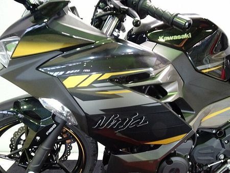 カワサキ ニンジャ 400 【マル得】Ninja 400(ニンジャ400) ABS/2022年モデル/ノーマル車両/ワ 29