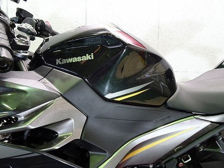 カワサキ ニンジャ 400 【マル得】Ninja 400(ニンジャ400) ABS/2022年モデル/ノーマル車両/ワ 31