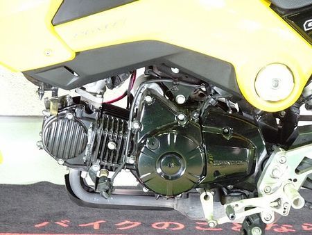 ホンダ グロム GROM(グロム) 2013年モデル/HURRICANEハンドル/オーバーレーシングステッ 17