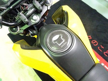 ホンダ グロム GROM(グロム) 2013年モデル/HURRICANEハンドル/オーバーレーシングステッ 24