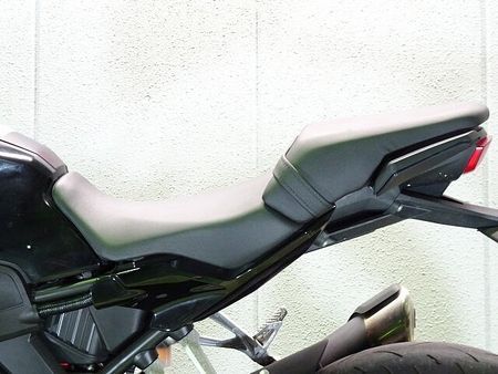 ホンダ CB250R CB250R ABS/2019年モデル/ワンオーナー/前後タイヤ・ドライブチェーン新品交換 17