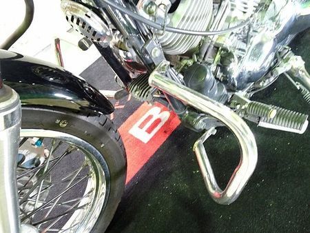 ヤマハ ドラッグスター400 Drag Star 400 (ドラッグスター400)エンジンガード/サイドバッグ/スクリー 12