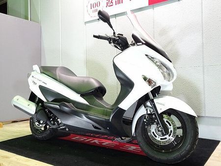 スズキ バーグマン200 BURGMAN 200(バーグマン)ABS/2021年モデル/グリップヒーター装備/ワンオ 4