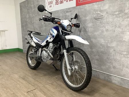 ヤマハ セロー 250 SEROW 250 2018年モデル/グリップヒーター/USBポート装備 2